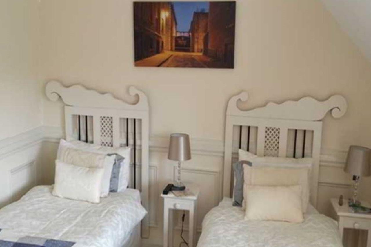 San Juan B&B Cloghran Exteriör bild